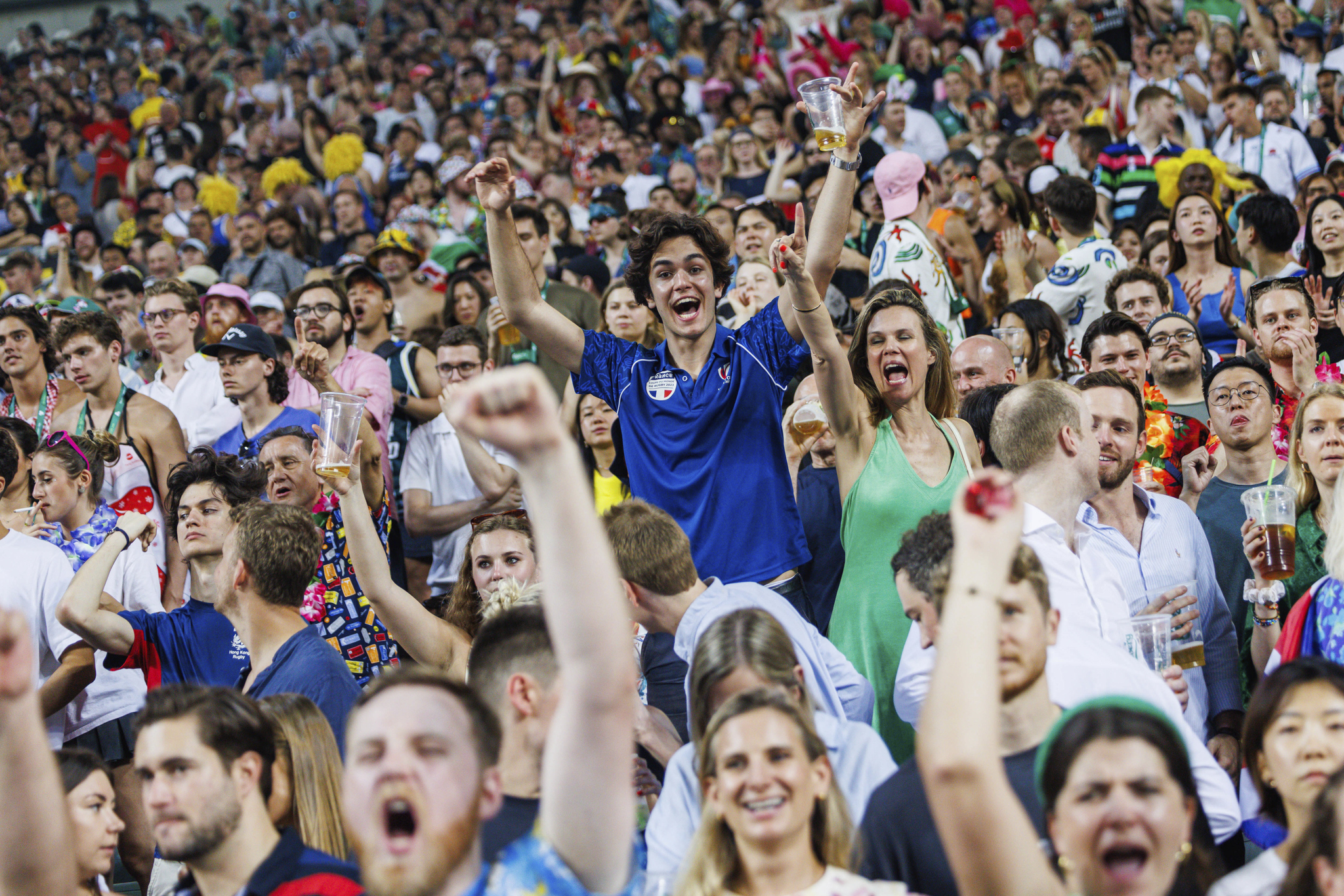 橄榄球小组赛落幕，强队悉数晋级