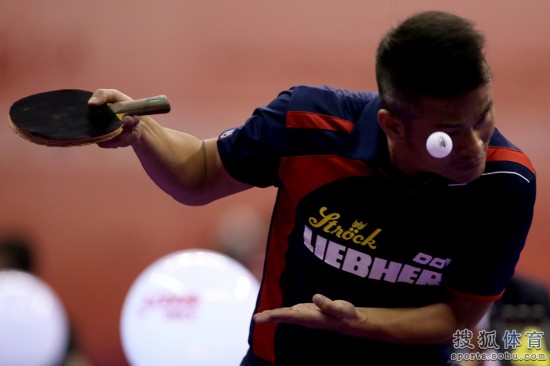 奥地利队碾压日本队,马龙点燃赛场 奥地利队碾压日本队,马龙点燃赛场