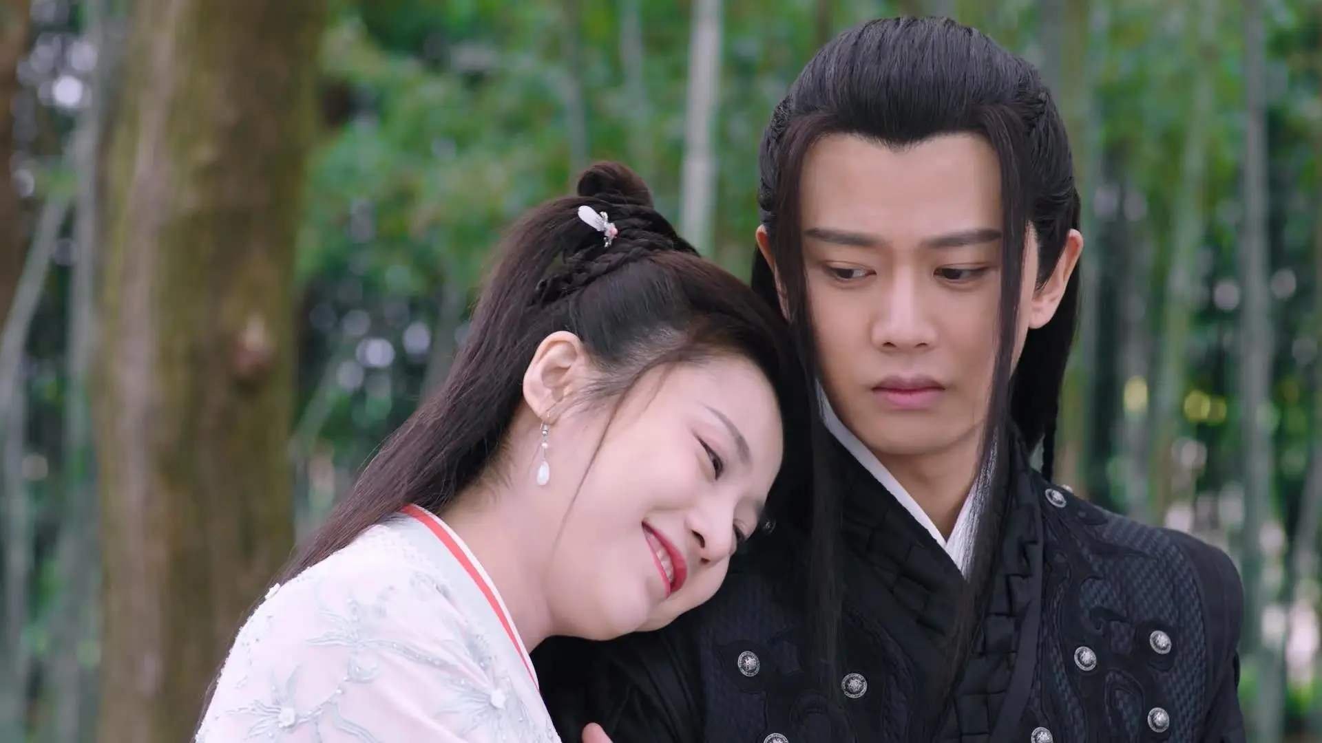 孤勇成山!胡金秋爆砍30+15力挽狂澜,掘金坐镇主场轻取菲尼克斯太阳