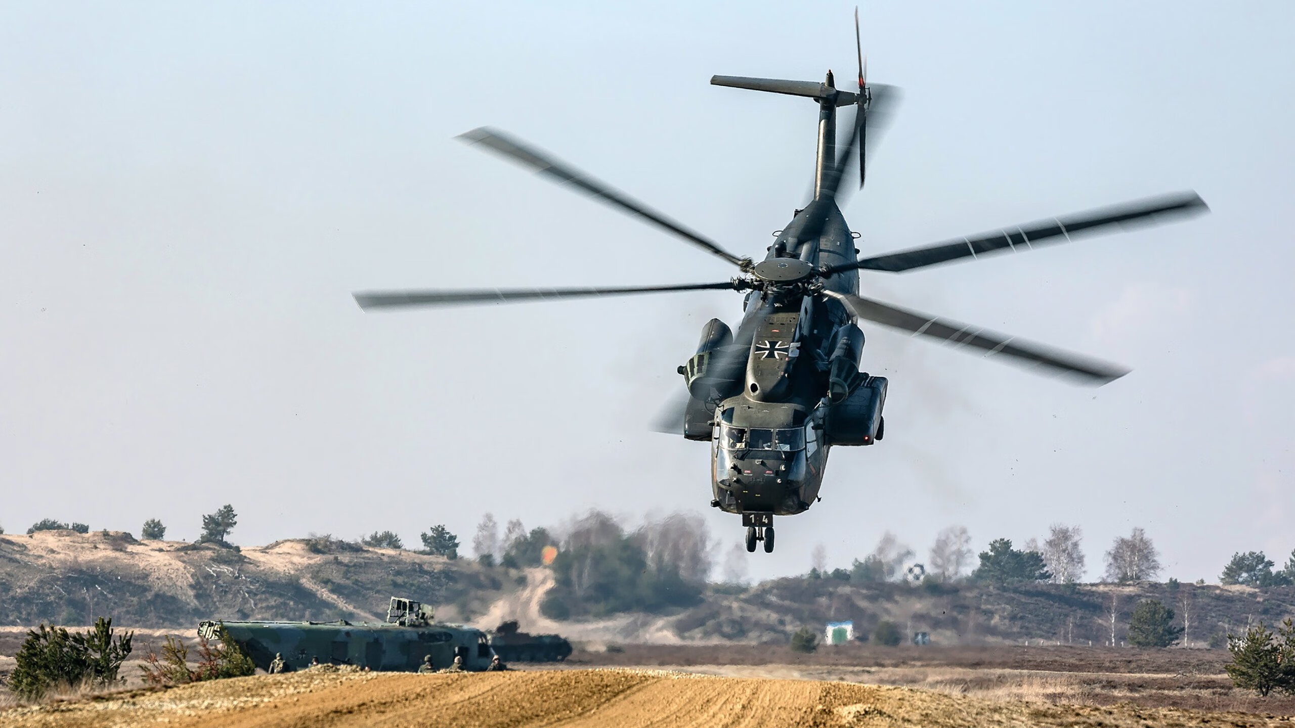 逆转双城记，当意甲铁幕落下，尼克斯在玫瑰花园升起