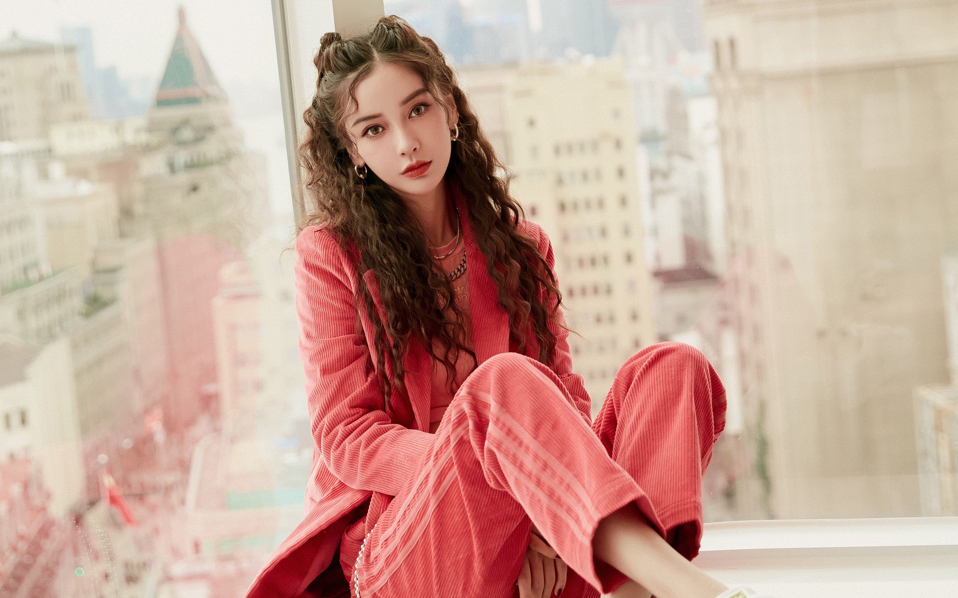 爱游戏APP-孤星闪耀洛城夜，莫兰特惊世绝杀定乾坤