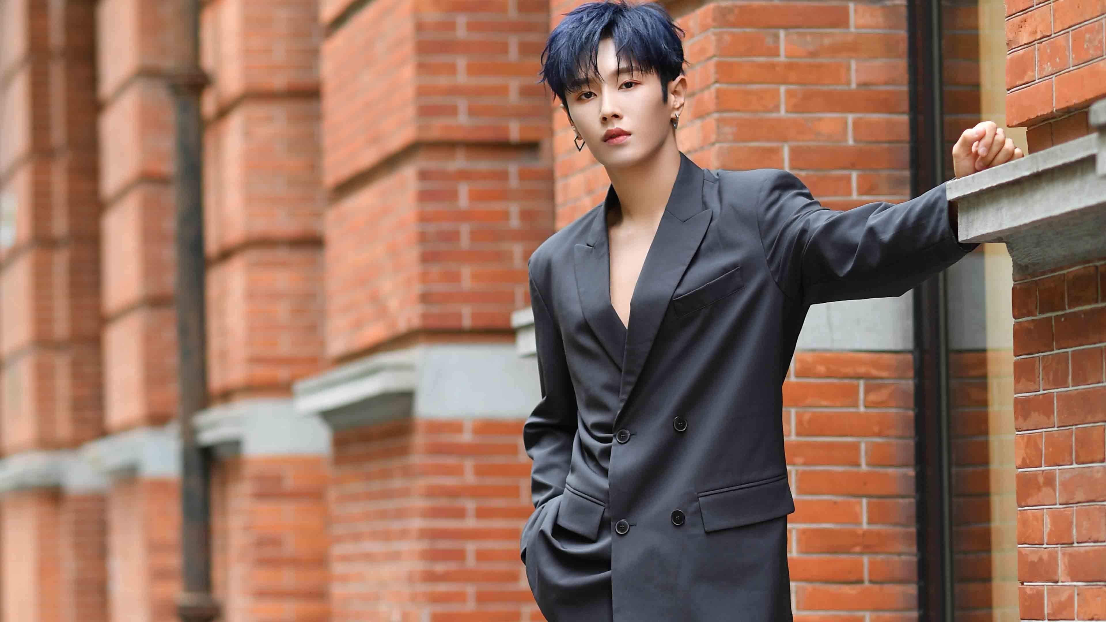 电视屏幕上的时空裂隙,当西甲德比撞上红魔狂袭